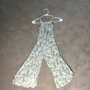 Floral print jumper, light green with purple girls M7/8
